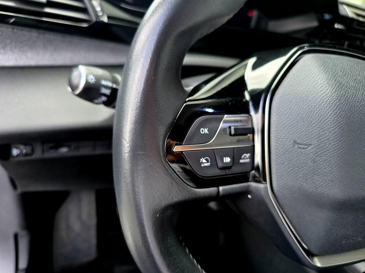 peugeot-308-2021-gasolina-1199cc