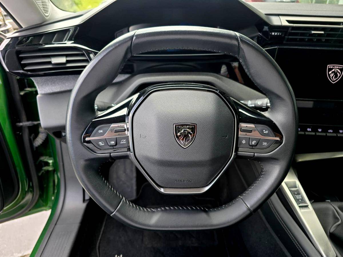peugeot-308-2021-gasolina-1199cc