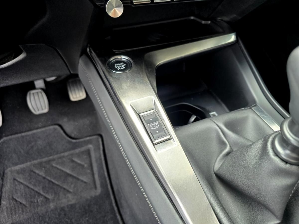 peugeot-308-2021-gasolina-1199cc