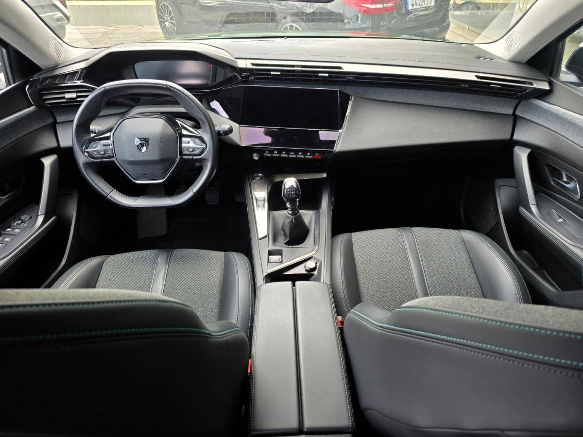peugeot-308-2021-gasolina-1199cc