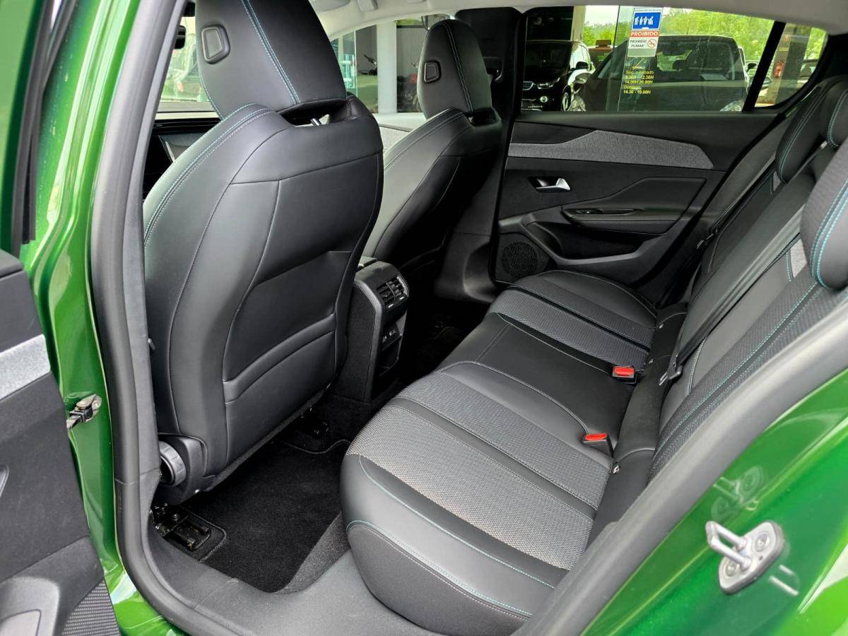 peugeot-308-2021-gasolina-1199cc