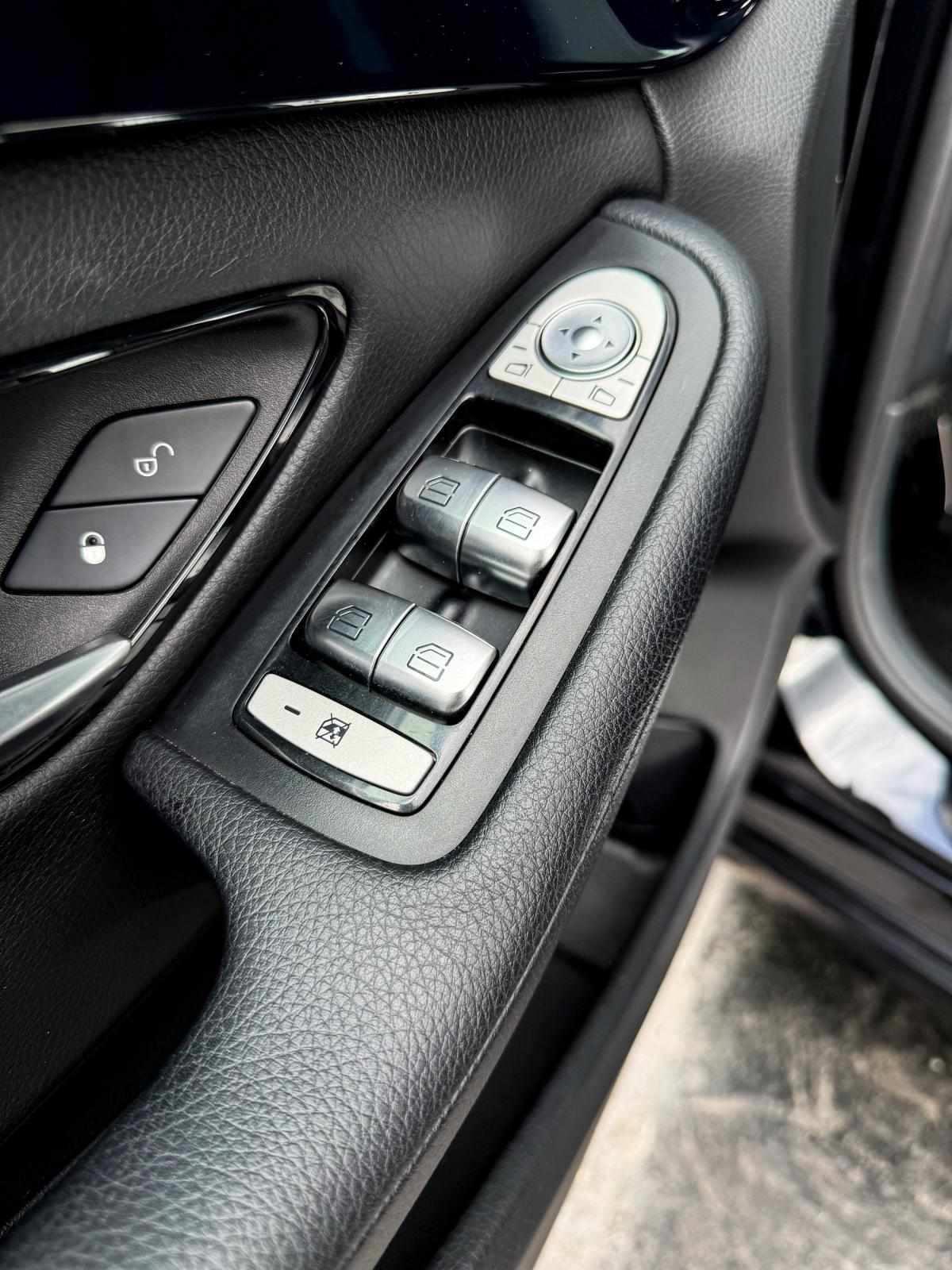 mercedes-benz-classe-c-2015-diesel-2143cc