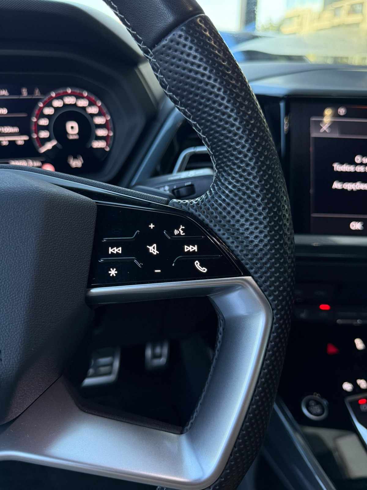 audi-q4-e-tron-2023-eletrico-0cc