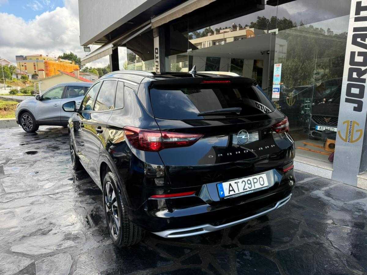 opel-grandland-2022-gasolina-1199cc