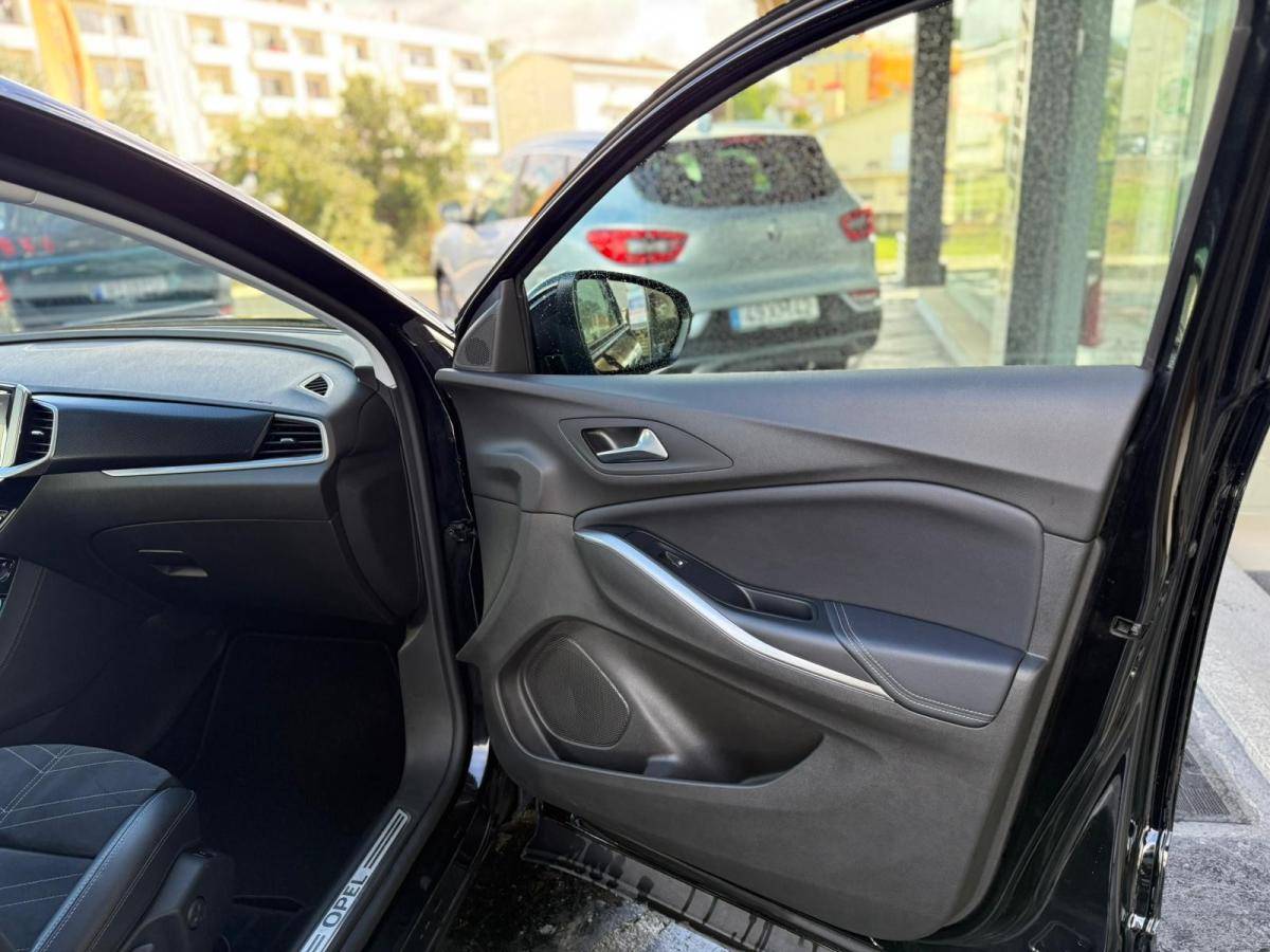 opel-grandland-2022-gasolina-1199cc