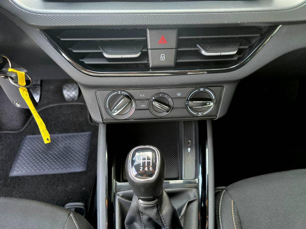 skoda-scala-2023-gasolina-999cc