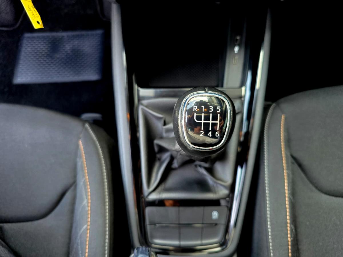 skoda-scala-2023-gasolina-999cc