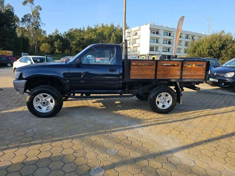 toyota-hilux-1997-diesel-2446cc