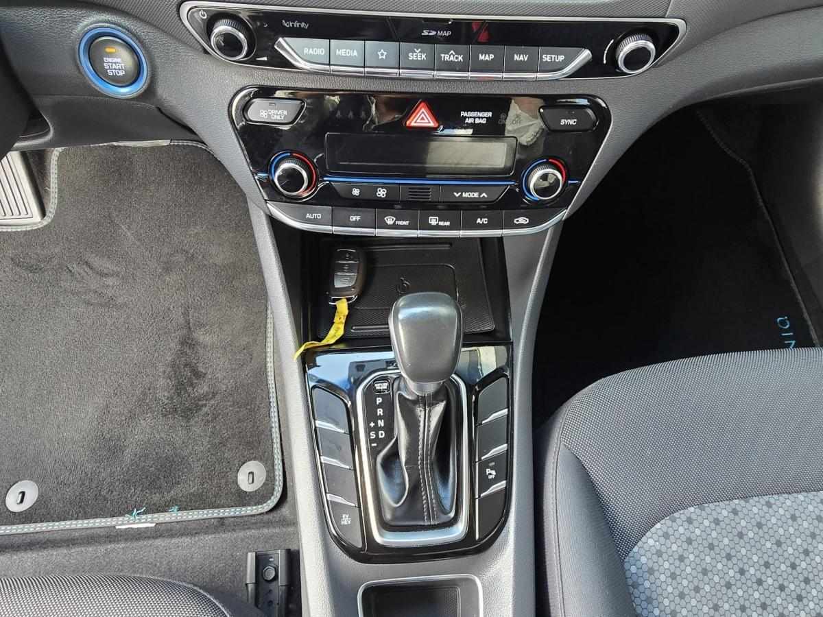 hyundai-ioniq-2018-hibrido-a-gasolina-1580cc