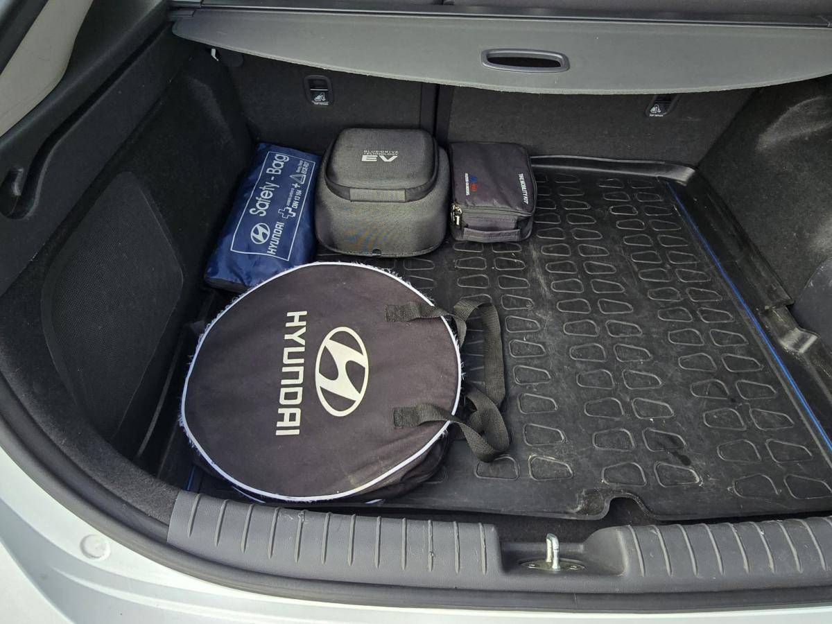 hyundai-ioniq-2018-hibrido-a-gasolina-1580cc