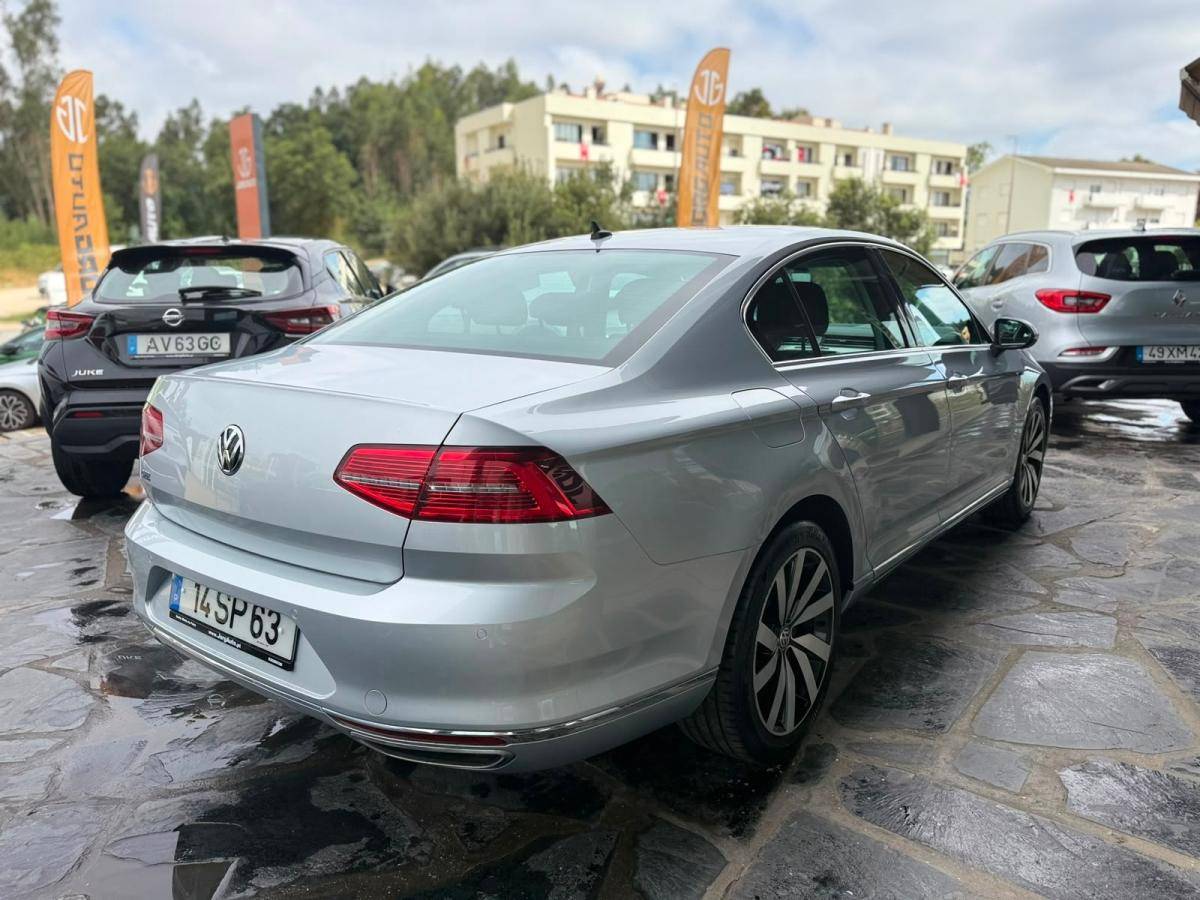 volkswagen-passat-2017-hibrido-a-gasolina-1395cc