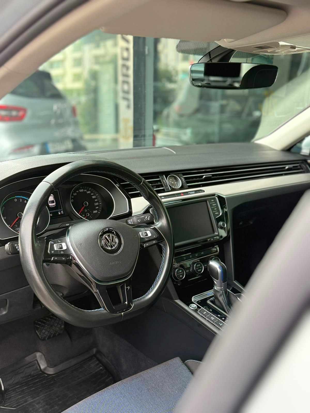 volkswagen-passat-2017-hibrido-a-gasolina-1395cc