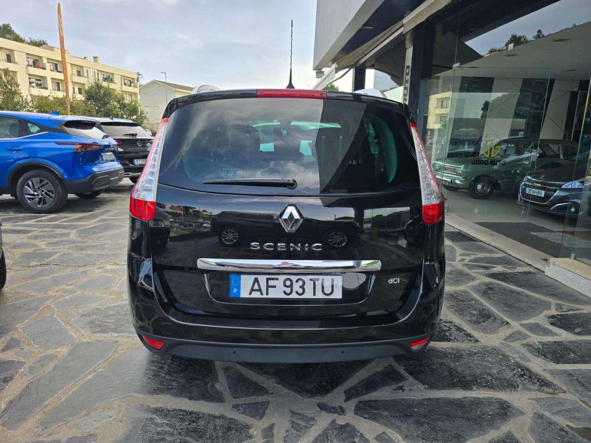 renault-grand-scenic-2016-diesel-1598cc