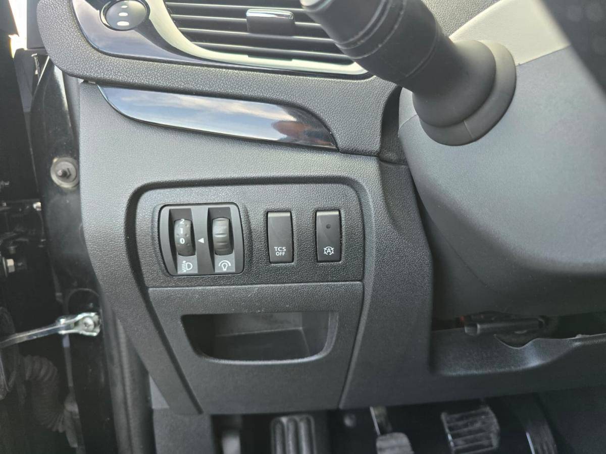 renault-grand-scenic-2016-diesel-1598cc
