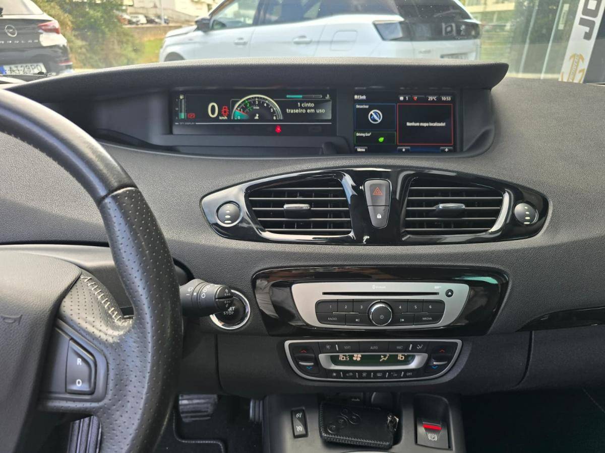renault-grand-scenic-2016-diesel-1598cc