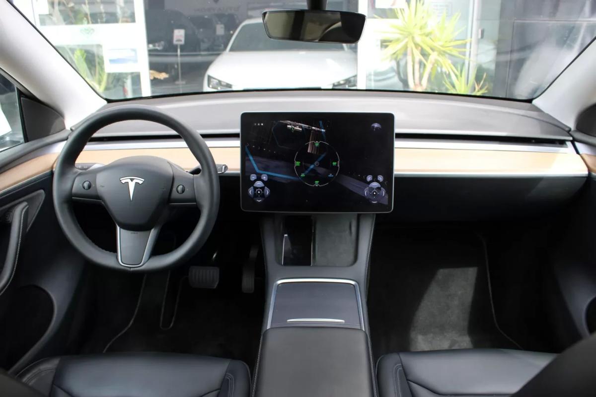 tesla-model-y-2024-eletrico-0cc