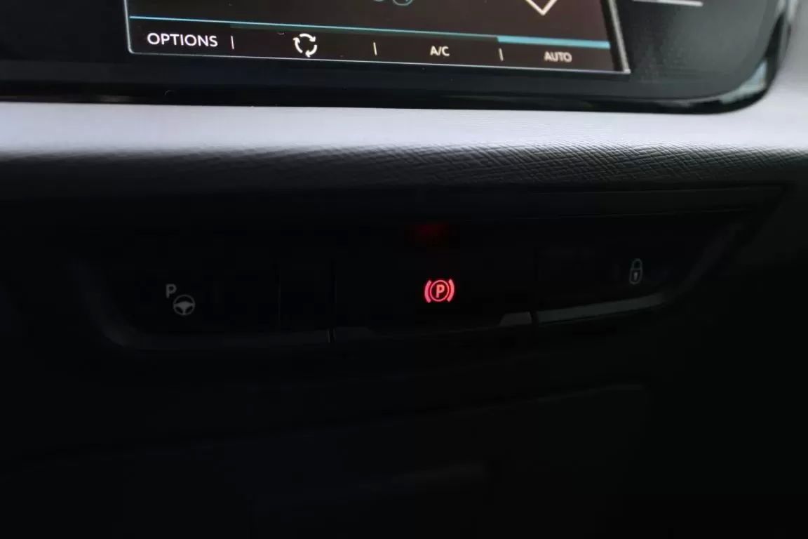citroen-c4-2019-diesel-1499cc