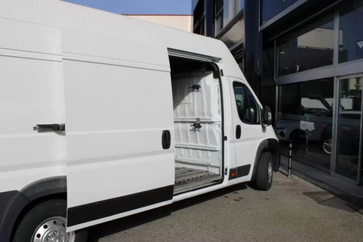 peugeot-boxer-2015-diesel-2198cc