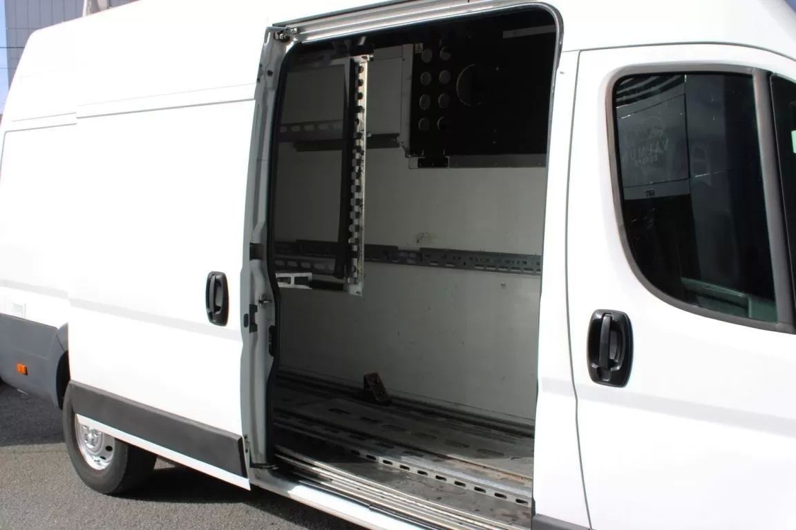 peugeot-boxer-2015-diesel-2198cc