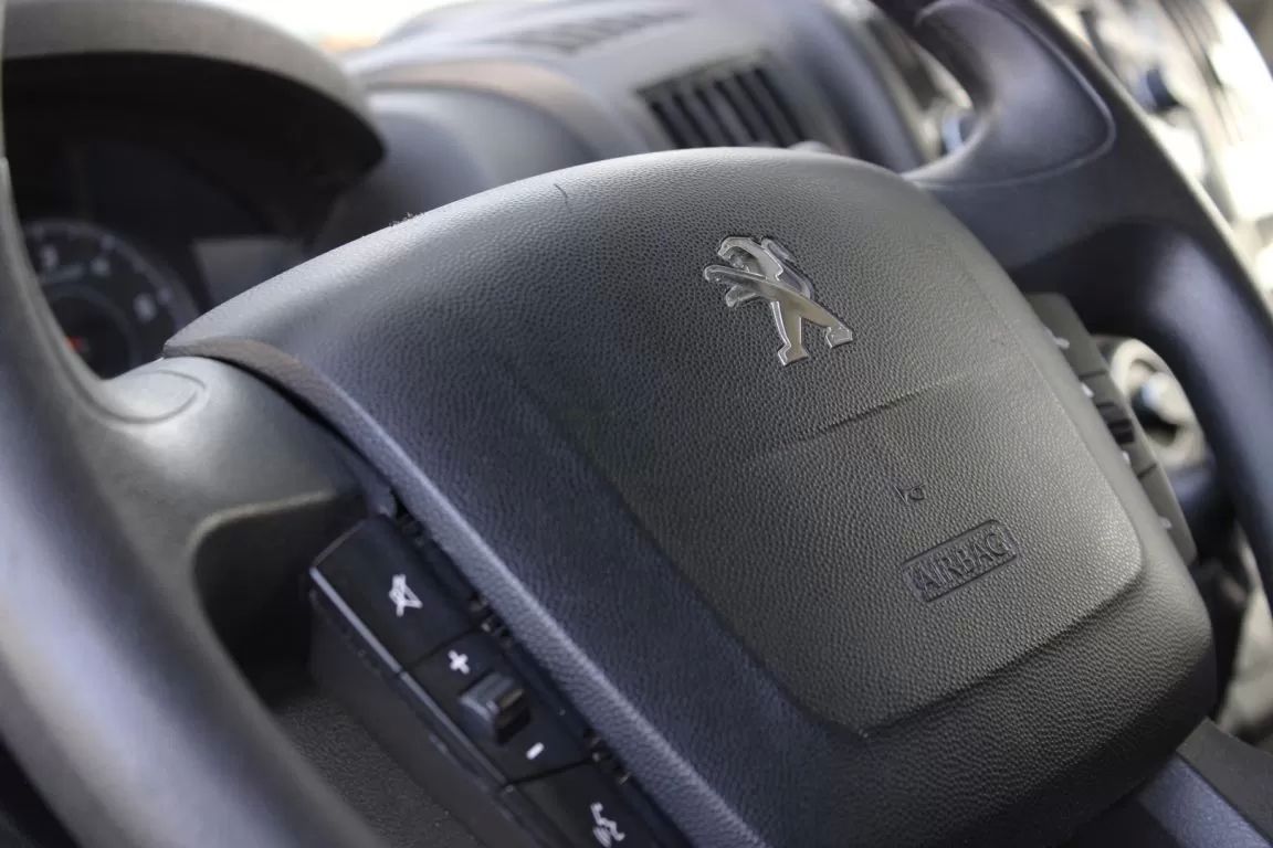 peugeot-boxer-2015-diesel-2198cc