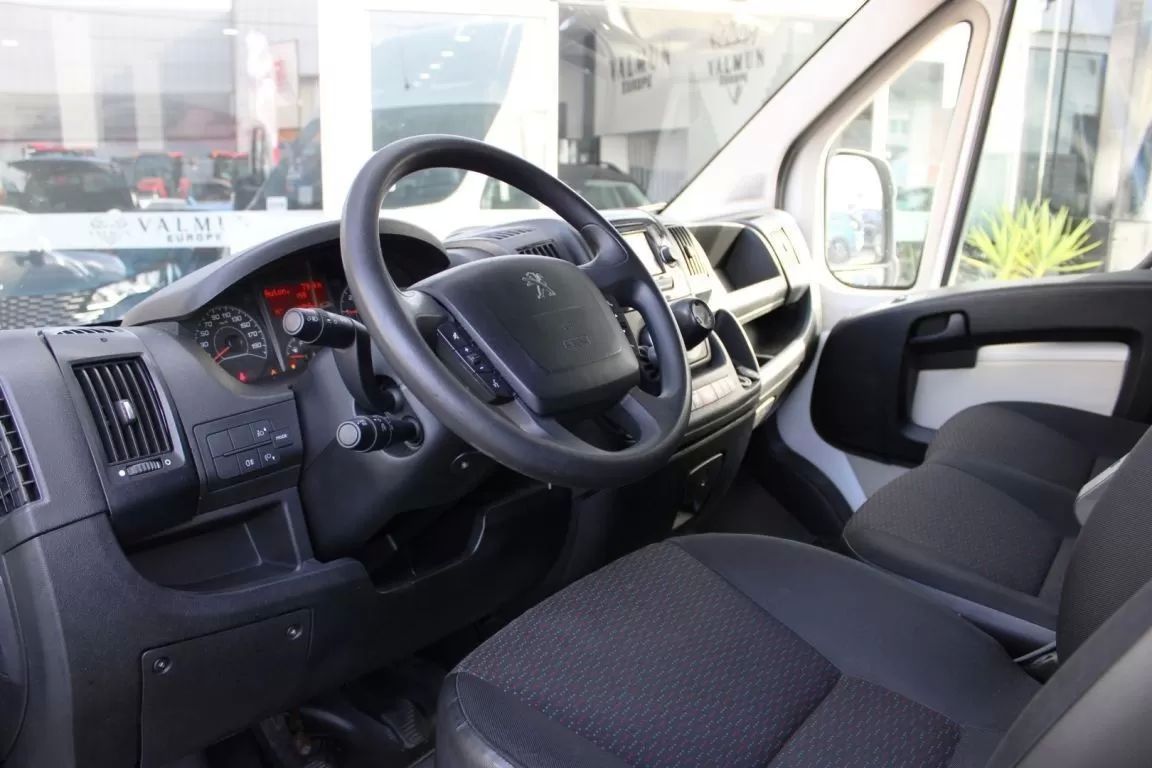 peugeot-boxer-2015-diesel-2198cc