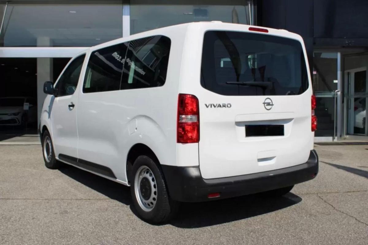 opel-vivaro-2022-diesel-1499cc