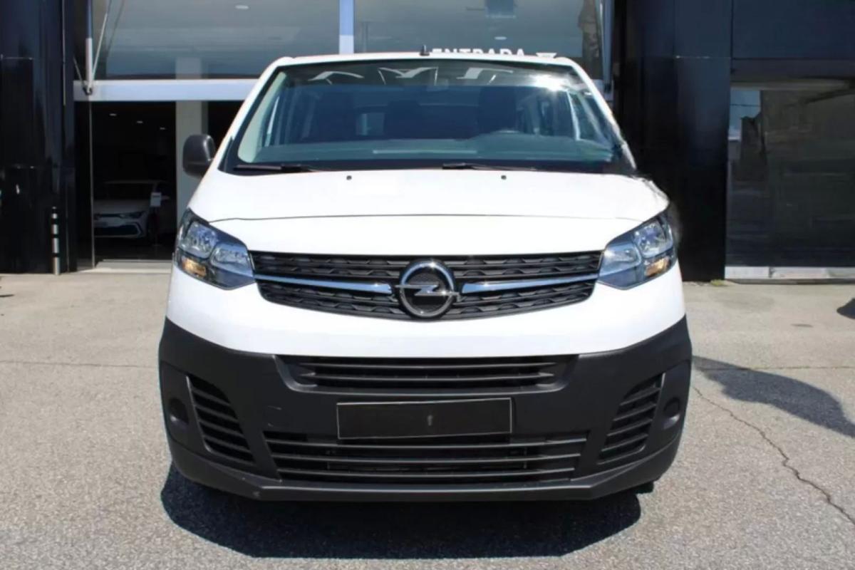 opel-vivaro-2022-diesel-1499cc