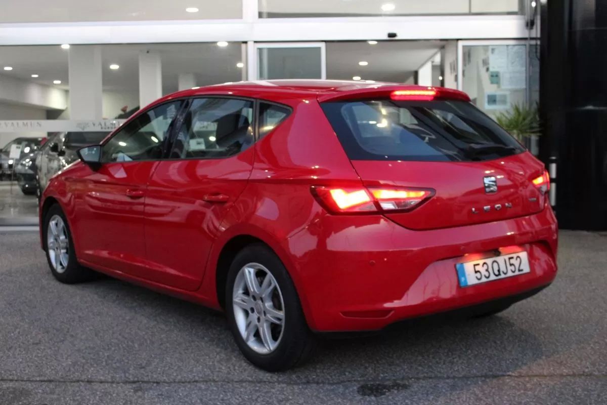 seat-leon-2013-diesel-1598cc