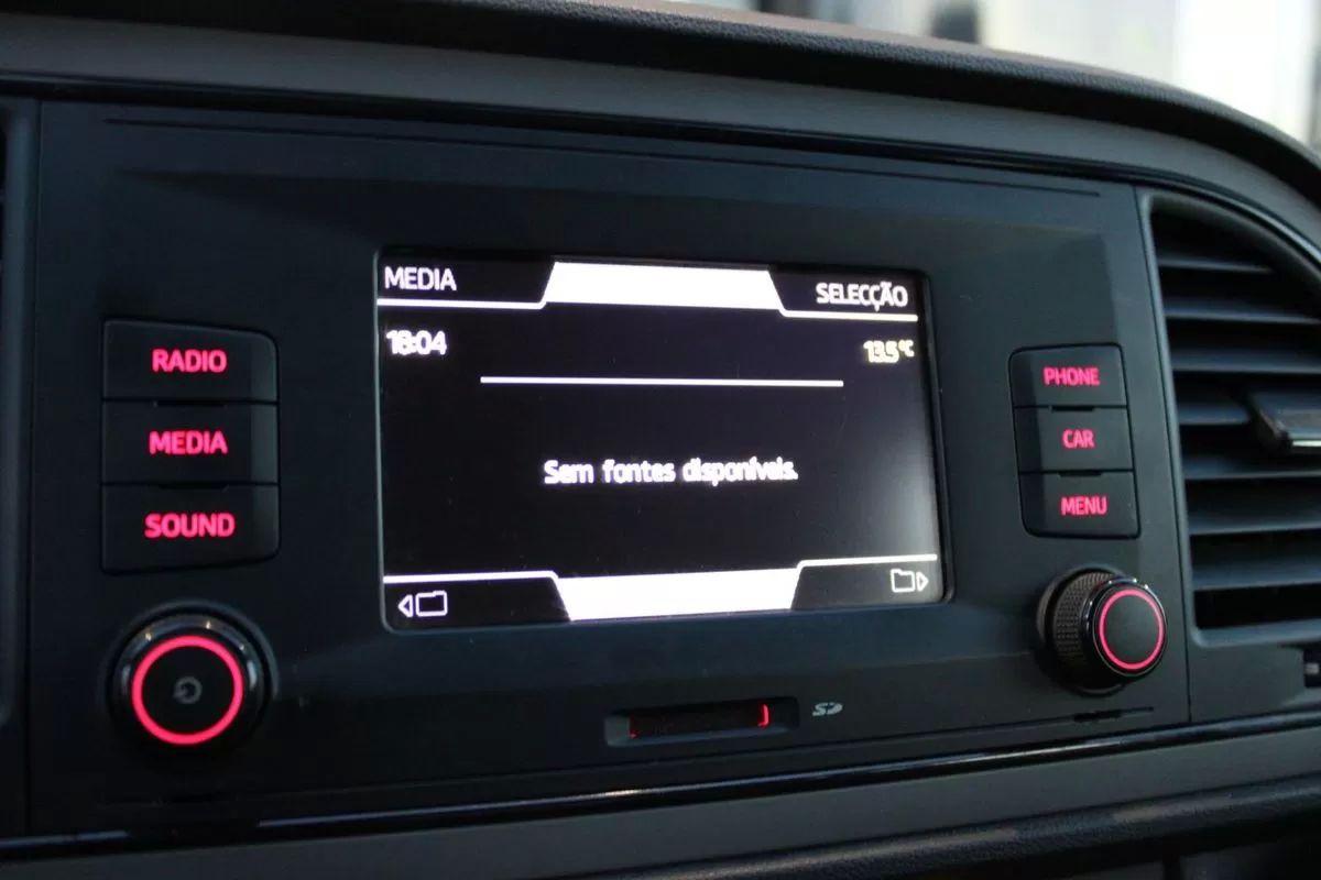 seat-leon-2013-diesel-1598cc
