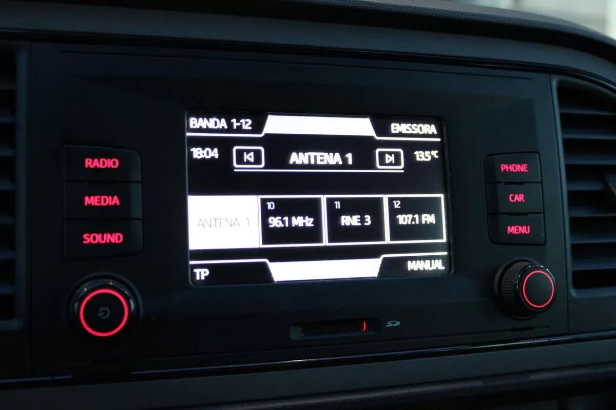 seat-leon-2013-diesel-1598cc