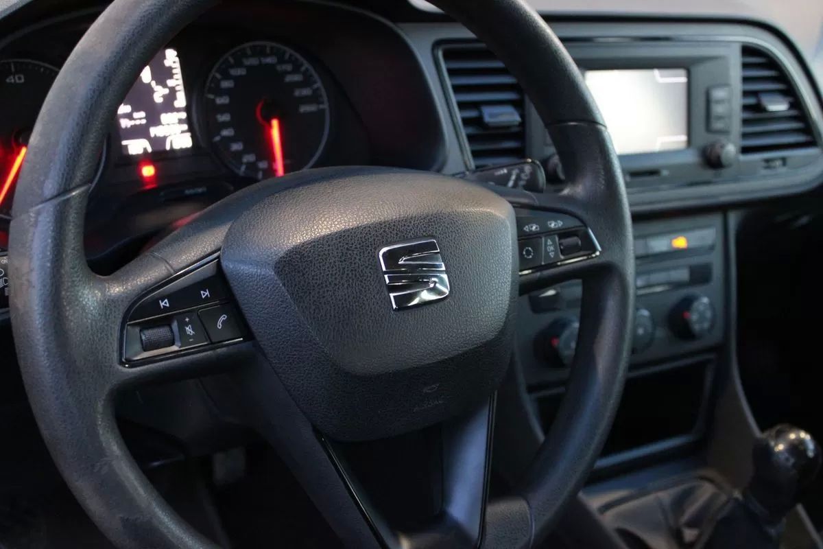 seat-leon-2013-diesel-1598cc