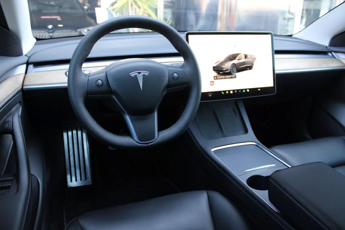 tesla-model-3-2022-eletrico-0cc