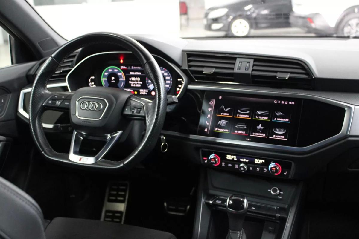 audi-q3-2021-hibrido-1395cc