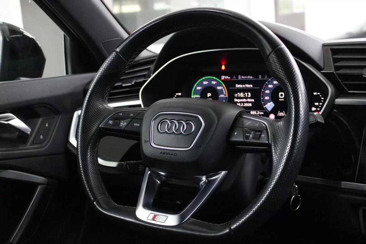 audi-q3-2021-hibrido-1395cc