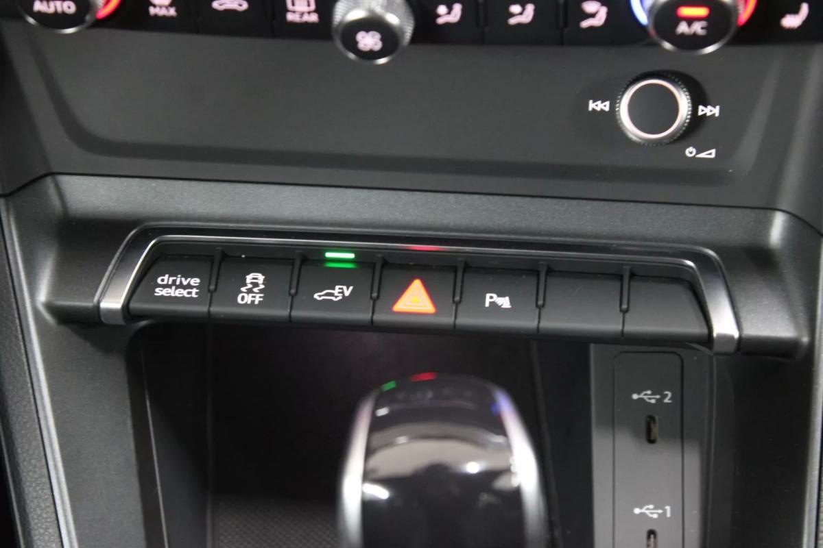 audi-q3-2021-hibrido-1395cc