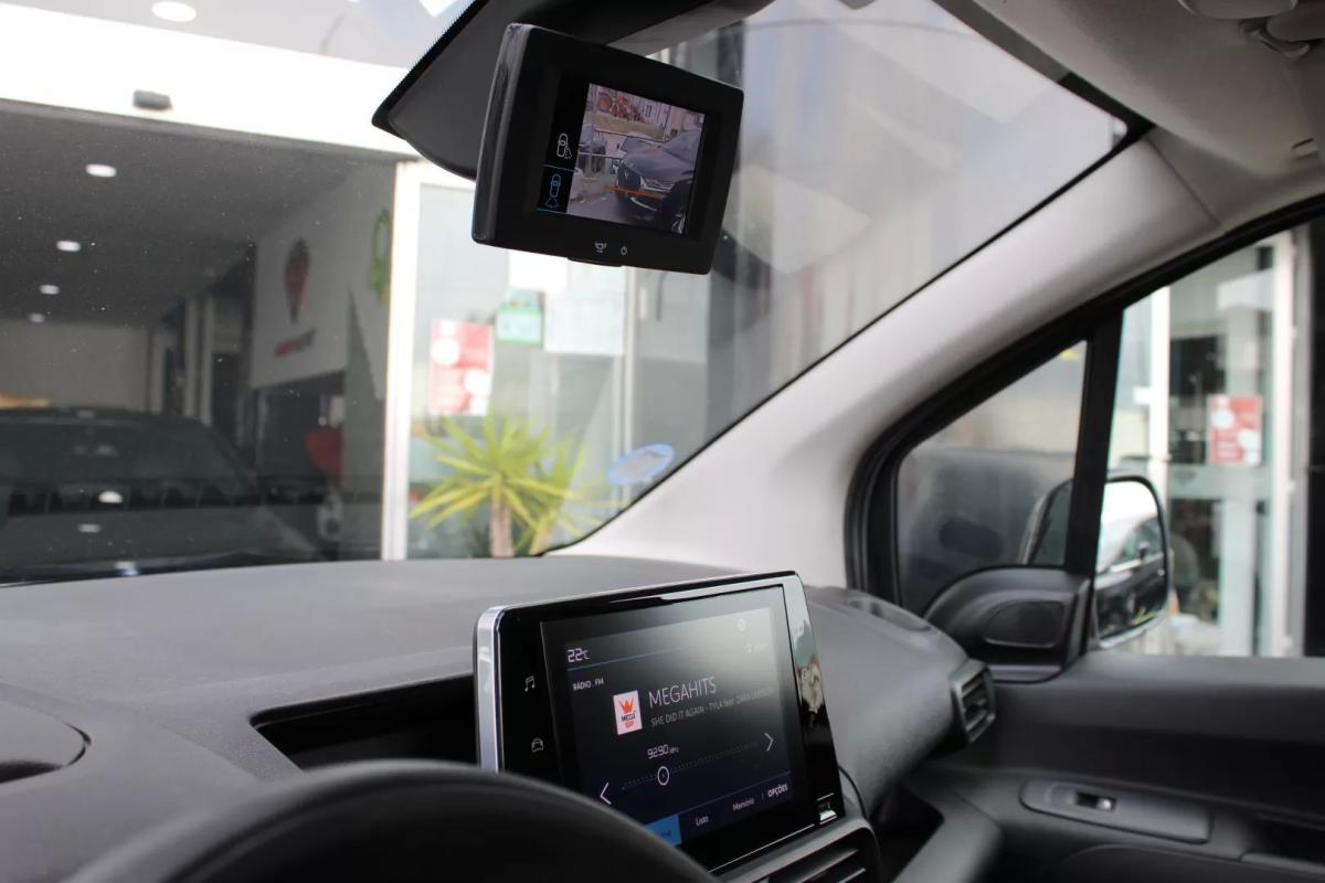 citroen-berlingo-2022-diesel-1499cc