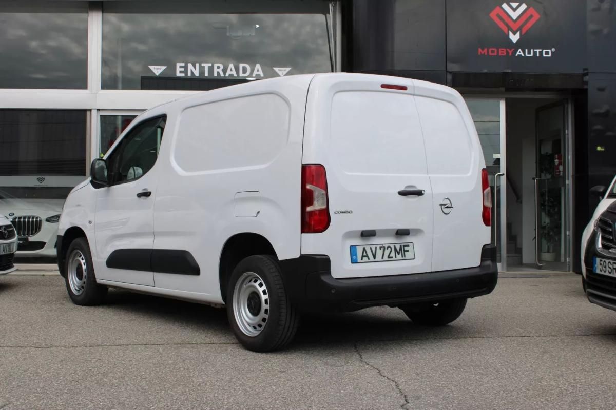 citroen-berlingo-2022-diesel-1499cc
