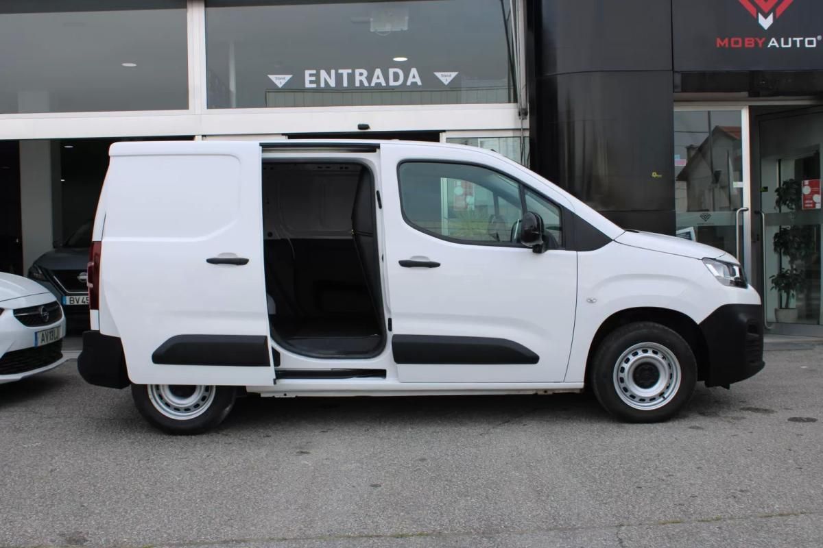 citroen-berlingo-2022-diesel-1499cc