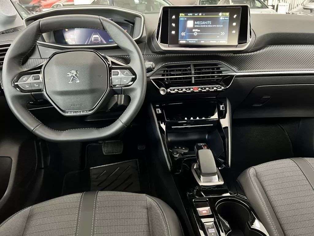 peugeot-e-208-2022-eletrico-200cc