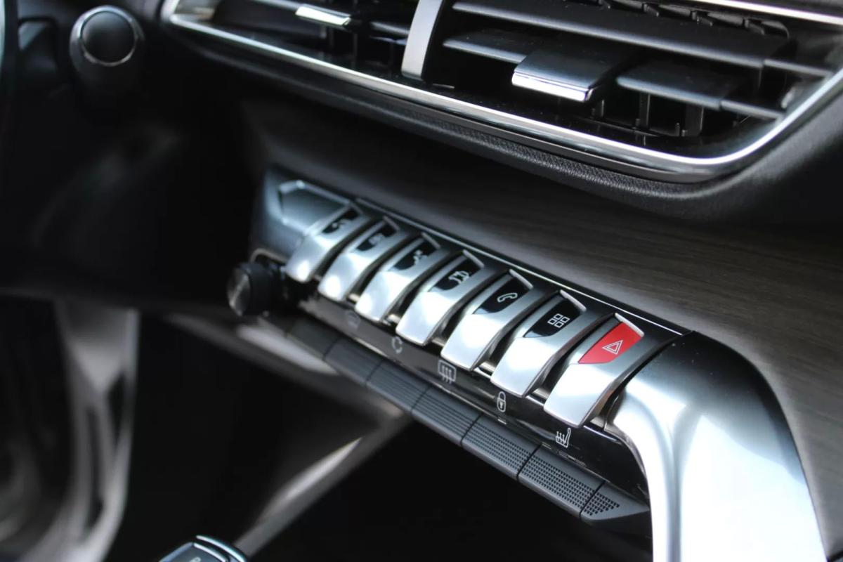 peugeot-3008-2021-diesel-1499cc