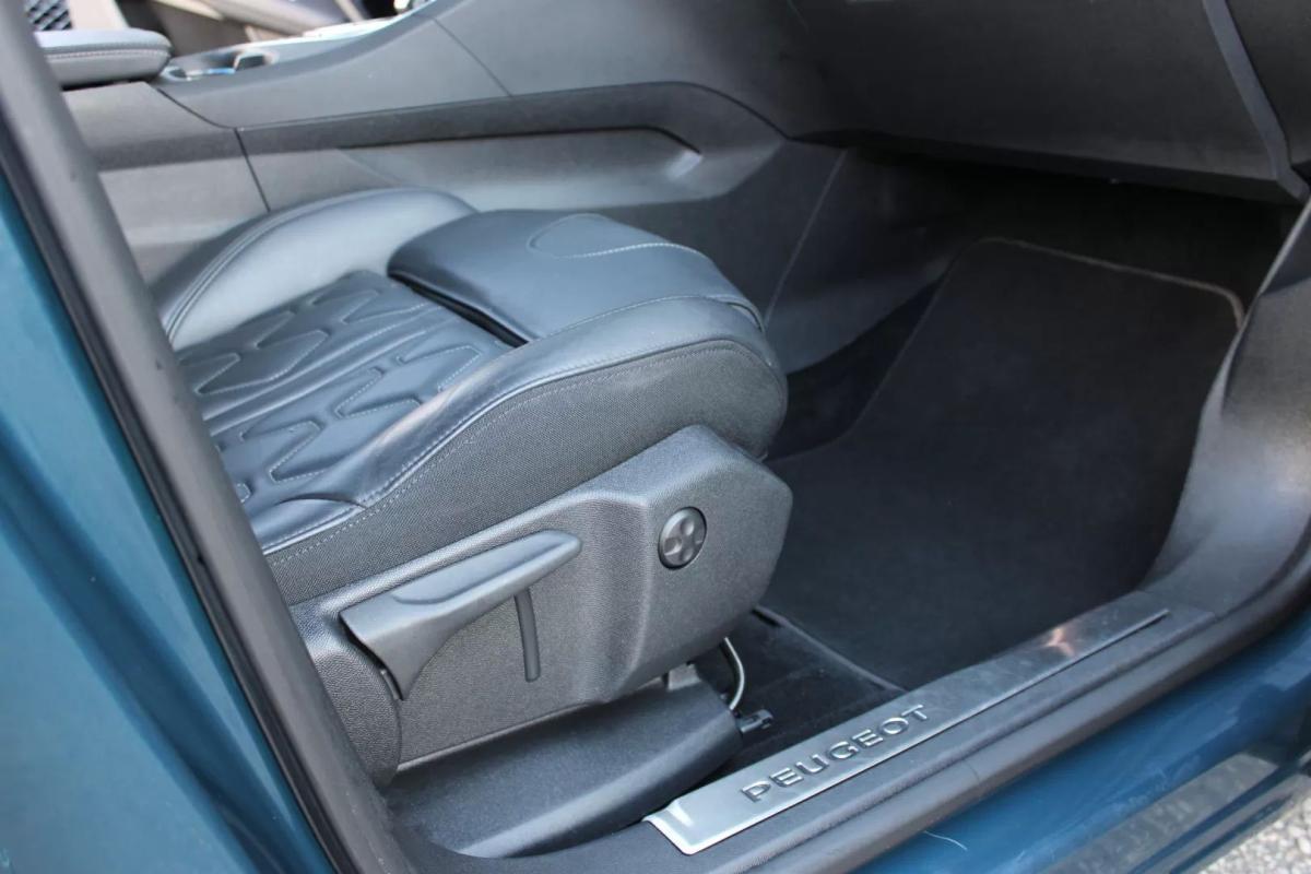 peugeot-3008-2021-diesel-1499cc