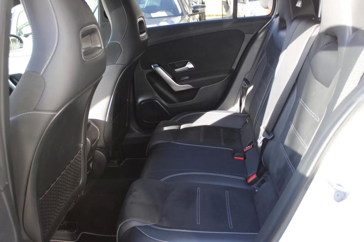 mercedes-benz-classe-a-2020-hibrido-1332cc