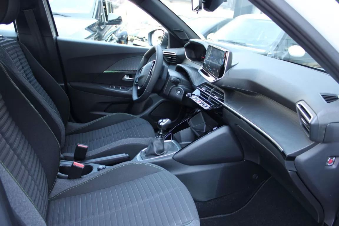 peugeot-2008-2024-gasolina-1199cc