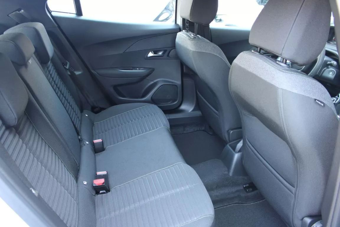 peugeot-2008-2024-gasolina-1199cc