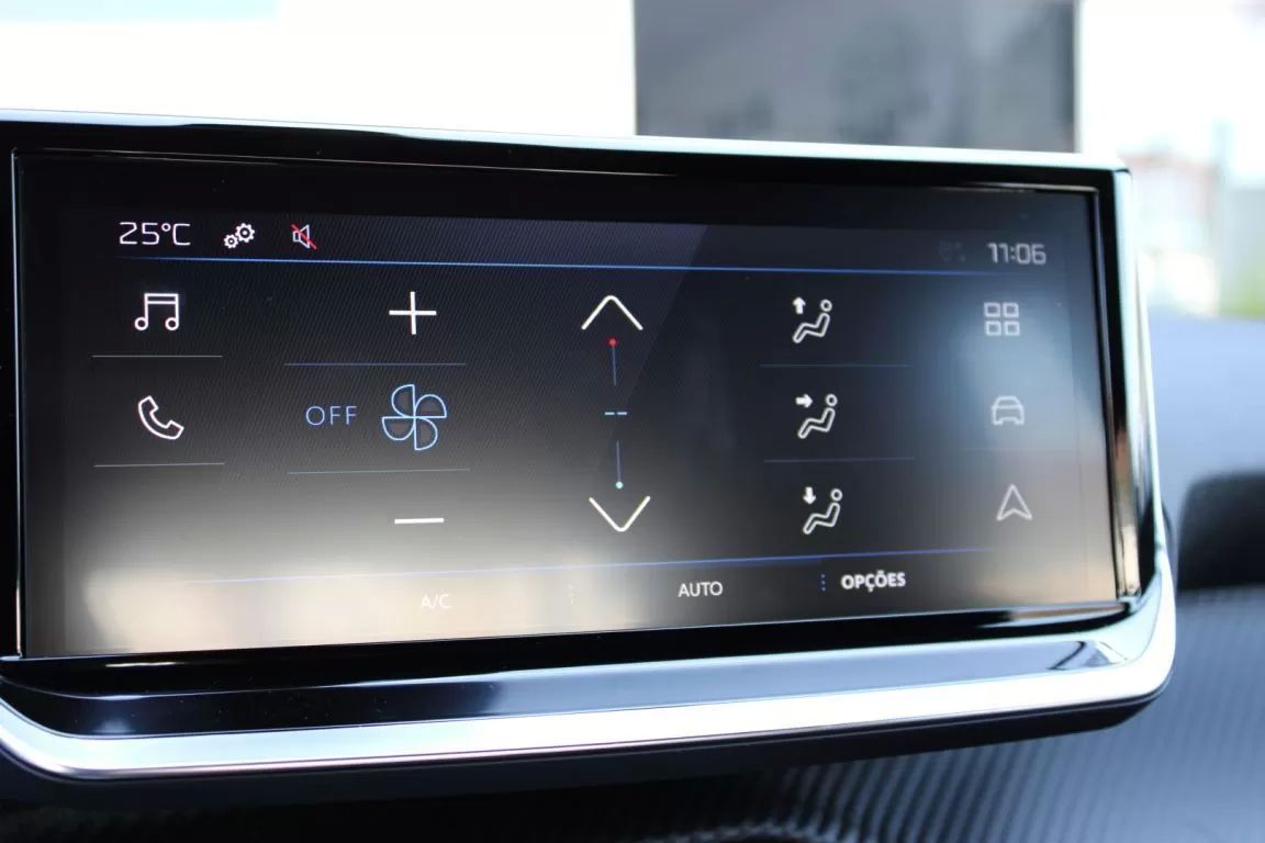 peugeot-2008-2024-gasolina-1199cc