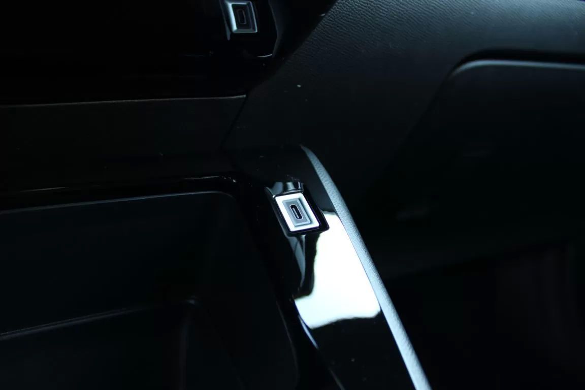 peugeot-2008-2024-gasolina-1199cc