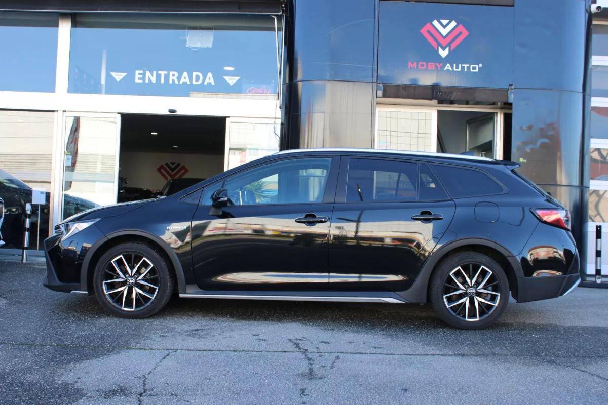toyota-corolla-2020-hibrido-a-gasolina-1798cc