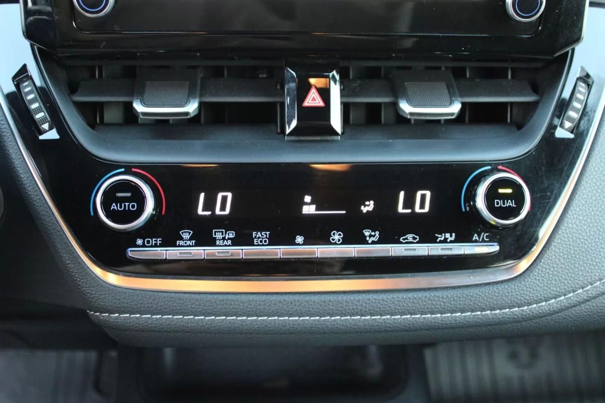 toyota-corolla-2020-hibrido-a-gasolina-1798cc