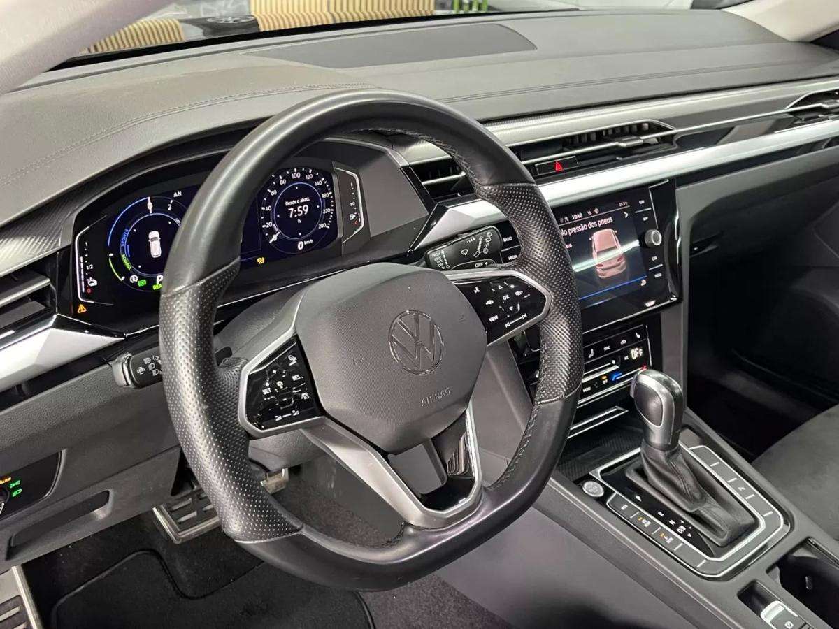 volkswagen-arteon-2021-hibrido-1395cc