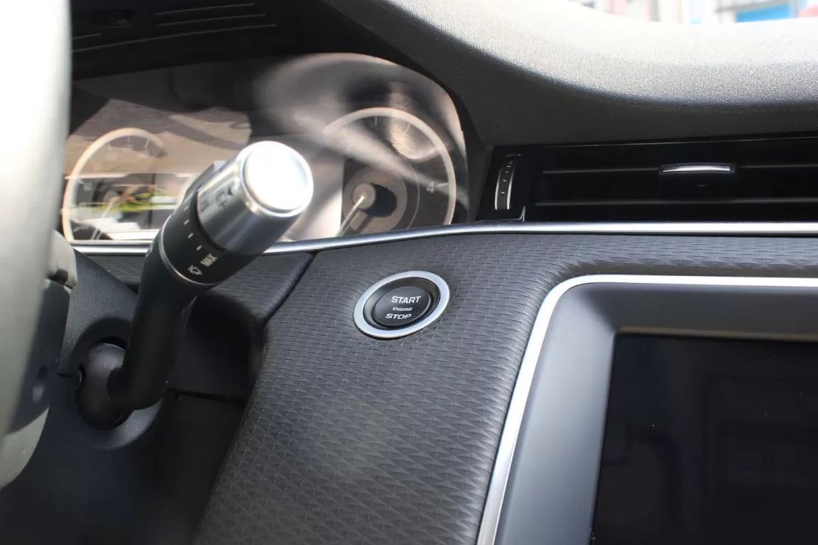 land-rover-range-rover-evoque-2020-diesel-1999cc